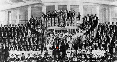 Orfeón Donostiarra en 1912.Señalado con un aspa su director Secundino Esnaola