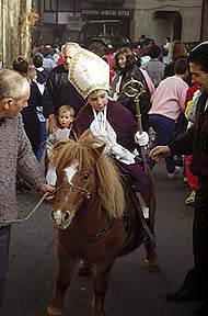 San Nicolás en Segura (6-12-1989). Foto: Antxon Aguirre Sorondo
