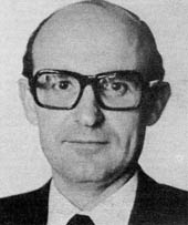 Pedro Luis Uriarte Santamaría.