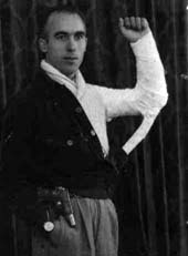 El comandante Amós Ruiz Girón convaleciente de las heridas recibidas en Elgeta en octubre de 1936
