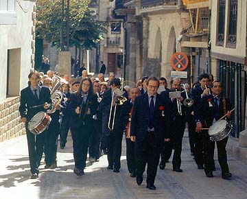 La Banda Municipal de Agurain en el año 2003.