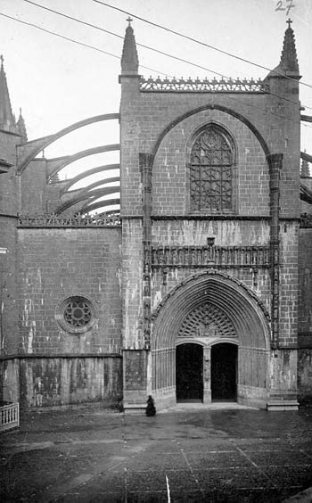 Portada de la iglesia parroquial de Santa Mar&iacute;a de la Asunci&oacute;n de Lekeitio