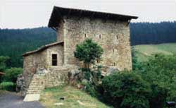 Casa torre de Etxaburu, en Izurtza (Bizkaia).
