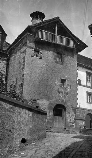 Casa Aprenye-Etxea en la localidad de Isaba