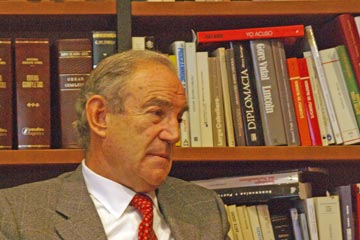 Carlos Garaikoetxea