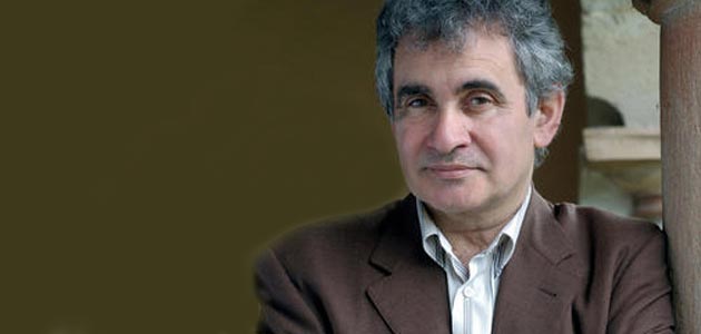 Bernardo Atxaga. Escritor: La comunión entre los vascos la traerá el euskera