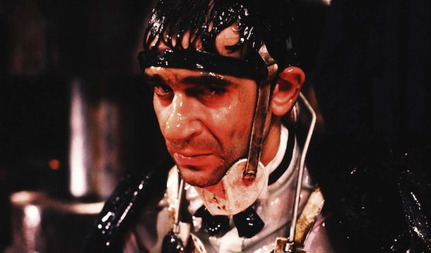 Alex de la Iglesia, Acci?n mutante (1993)